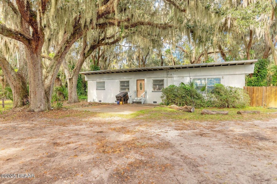 More Photos Of 930-932 15th St, Holly Hill Land For Sale