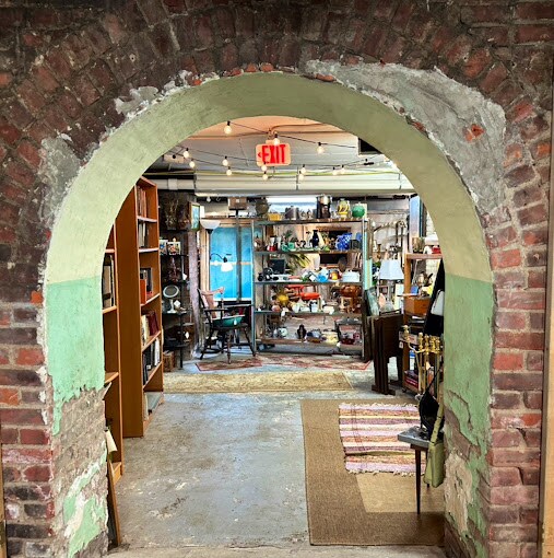 More Photos Of 3906-3910 Lorain Ave, Cleveland Apartments For Lease