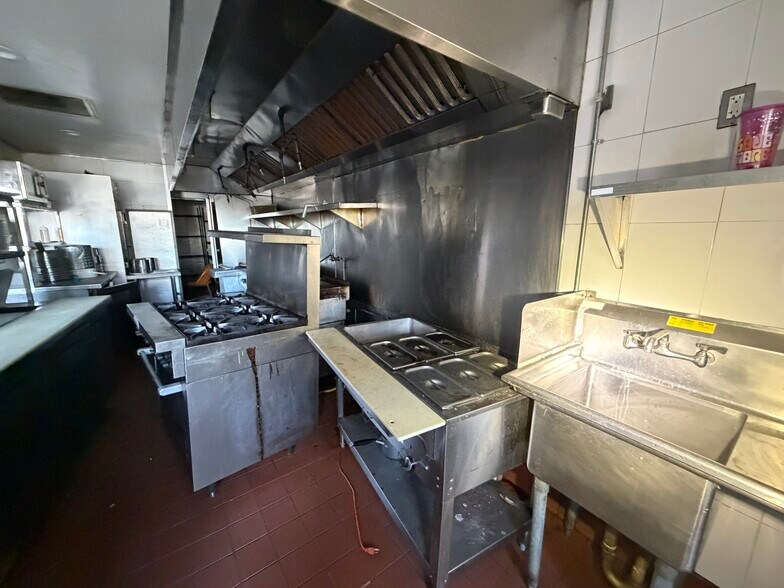 Primary Photo Of 11031-11061 Santa Monica Blvd, Los Angeles General Retail For Sale