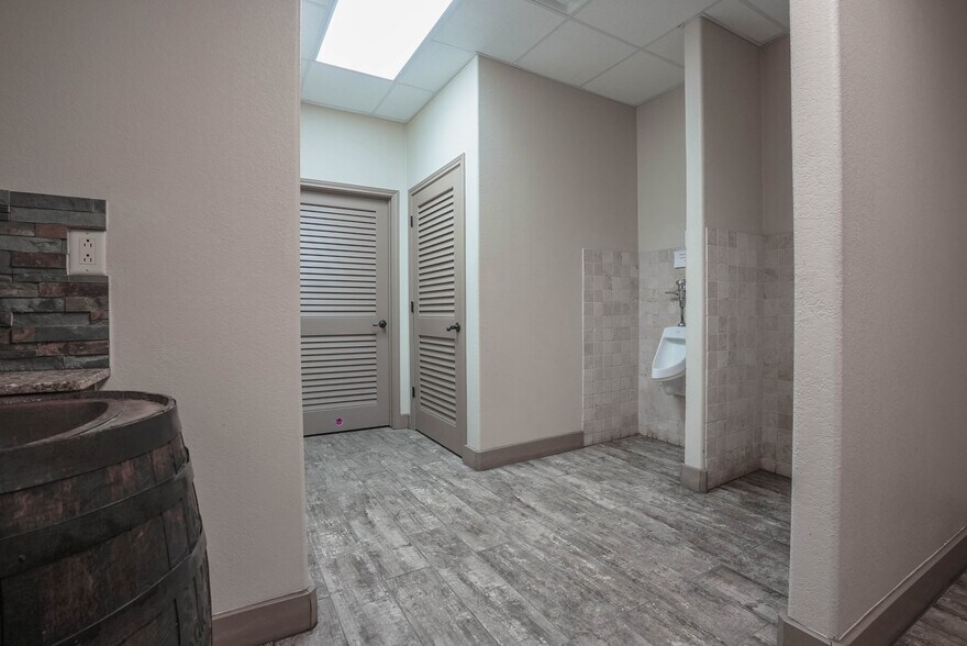 More Photos Of 2465 FM 359 Rd S, Brookshire Warehouse For Sale