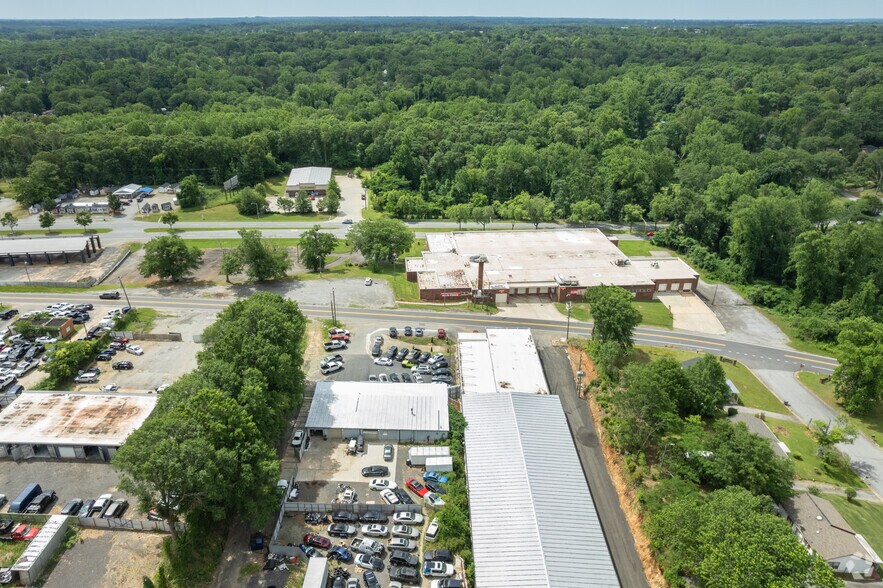 More Photos Of 872 W Main St, Spartanburg Light Manufacturing For Sale