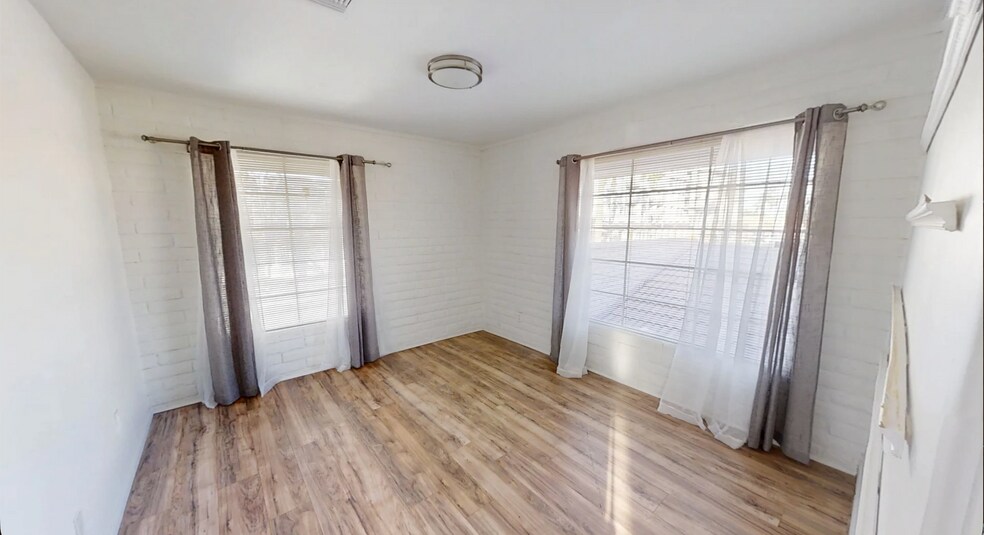 More Photos Of 7375 E Stetson Dr, Scottsdale Office For Lease