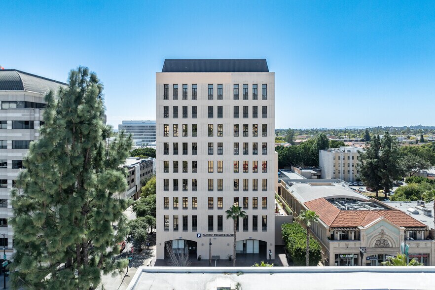 More Photos Of 790 E Colorado Blvd, Pasadena Office For Lease