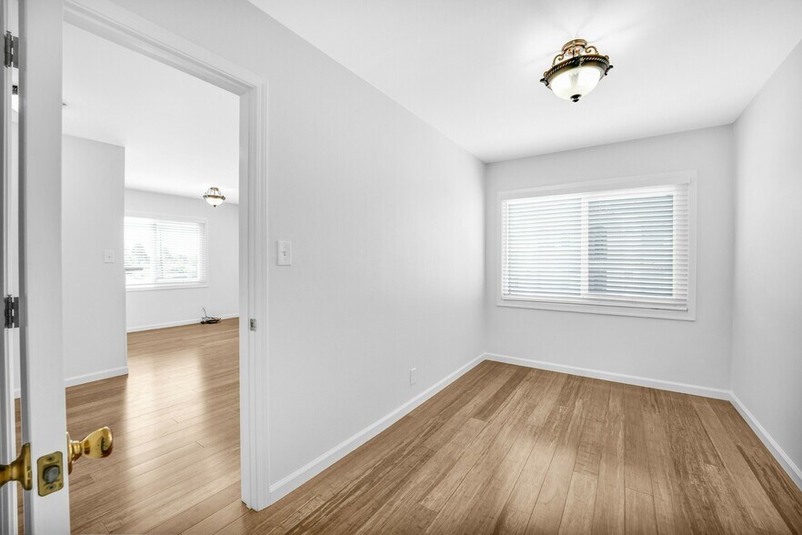 More Photos Of 1919 Curtis St, Berkeley Apartments For Sale