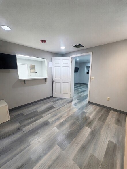 More Photos Of 101 S Federal Hwy, Dania Beach Medical For Lease