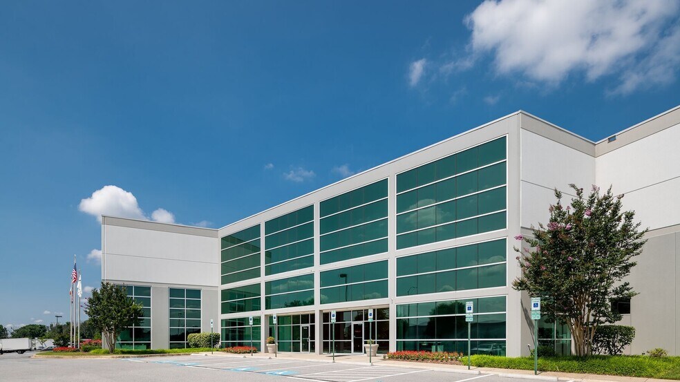 More Photos Of 7101 Troy Hill Dr, Elkridge Industrial For Sale