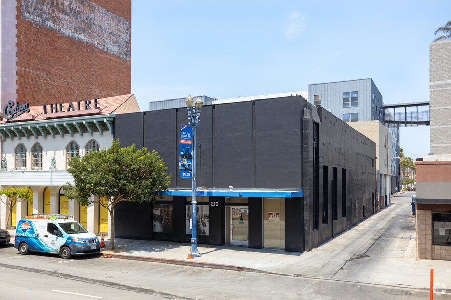 Primary Photo Of 219 E Broadway, Long Beach Storefront For Sale