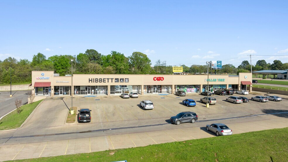 More Photos Of 1911 SE Washington St, Idabel Freestanding For Sale