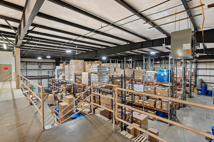 More Photos Of 1877 W 2800 S, Ogden Flex For Lease