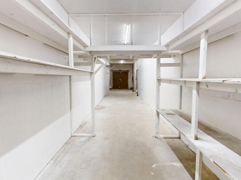 More Photos Of 110 Railroad St, Cambridge Springs Freestanding For Sale