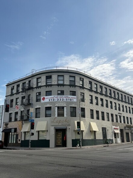 More Photos Of 3923 W 6th St, Los Angeles Office For Lease