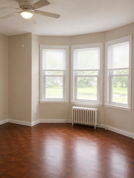More Photos Of 7020 Woodland Ave, Philadelphia Apartments For Sale