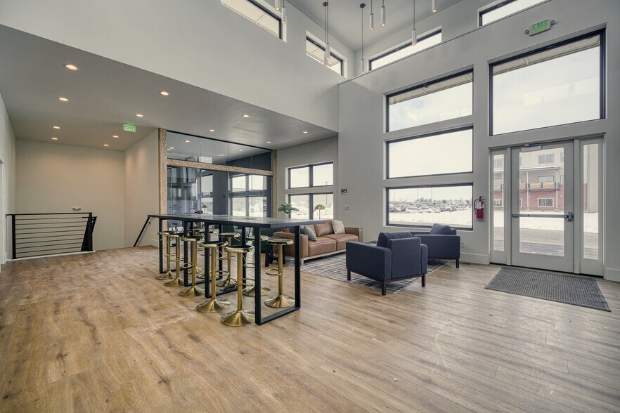 More Photos Of 1070 Curlew Dr, Ammon Medical For Lease