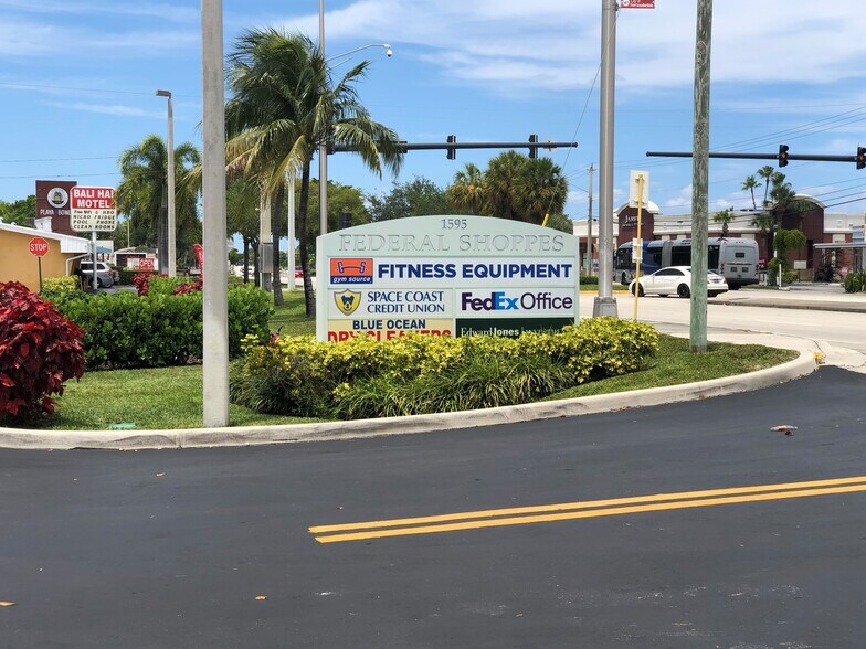More Photos Of 1579-1595 N Federal Hwy, Fort Lauderdale Unknown For Lease