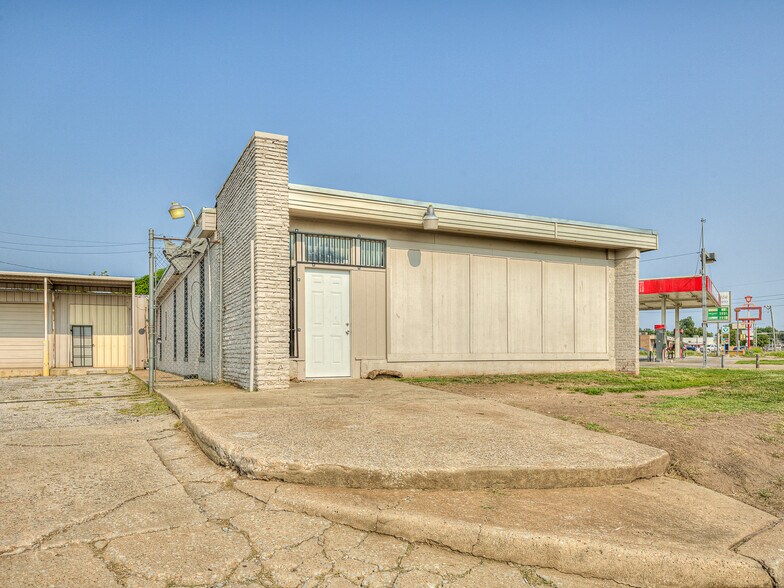 More Photos Of 901 N Virginia Ave, Oklahoma City Manufacturing For Lease