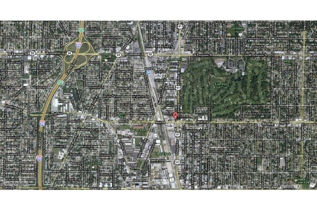 More Photos Of 8400 Skokie Blvd, Skokie Freestanding For Lease