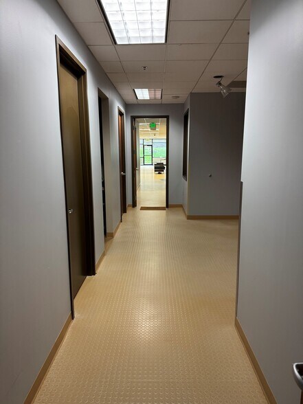 More Photos Of 7230 Lee Deforest Dr, Columbia Office For Sale