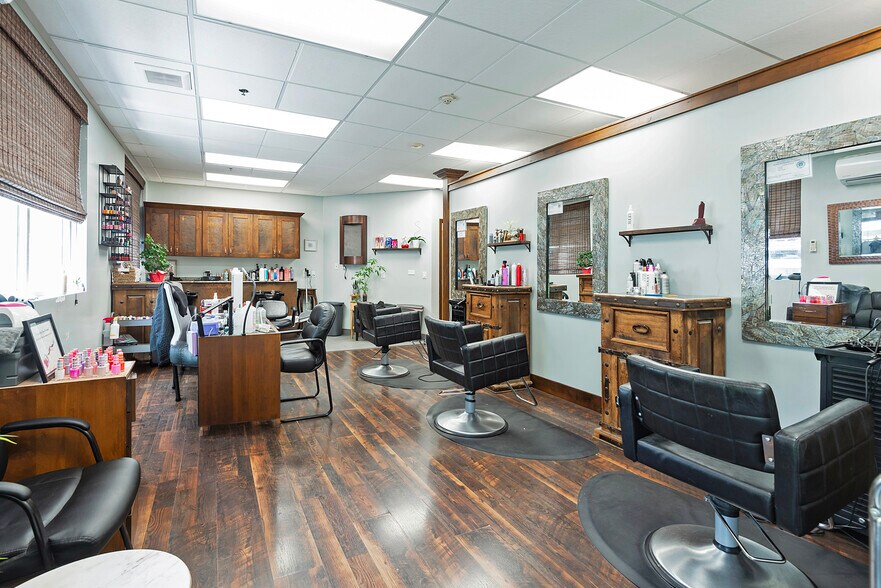 More Photos Of 7370-7430 Creek Rd, Midvale Office For Sale