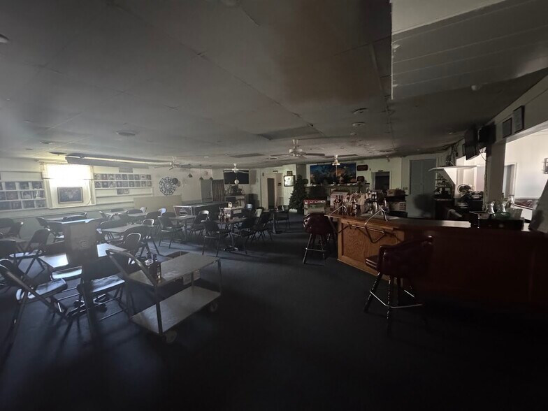 More Photos Of 534 S Beltline Blvd, Columbia Flex For Sale