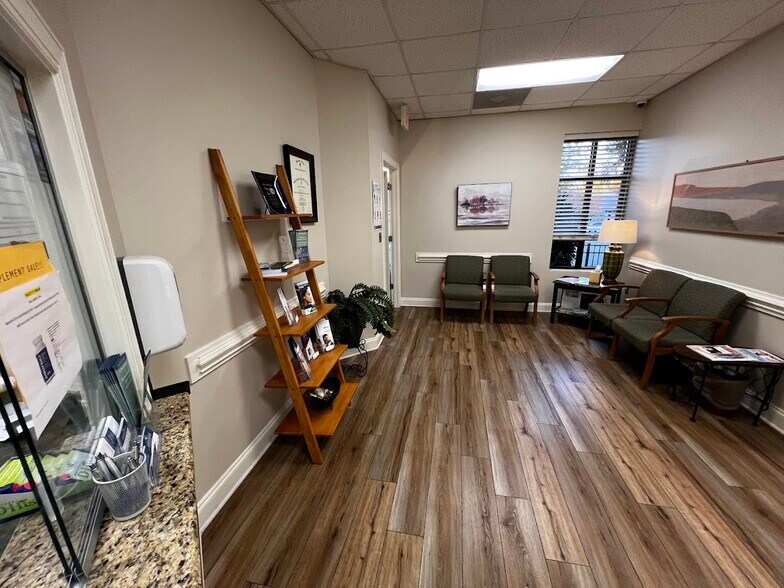 More Photos Of 1258 Mann Dr, Matthews Medical For Sale