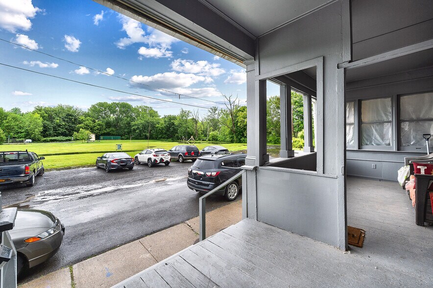 More Photos Of 6631 Park Pl, Hudson Multifamily For Sale
