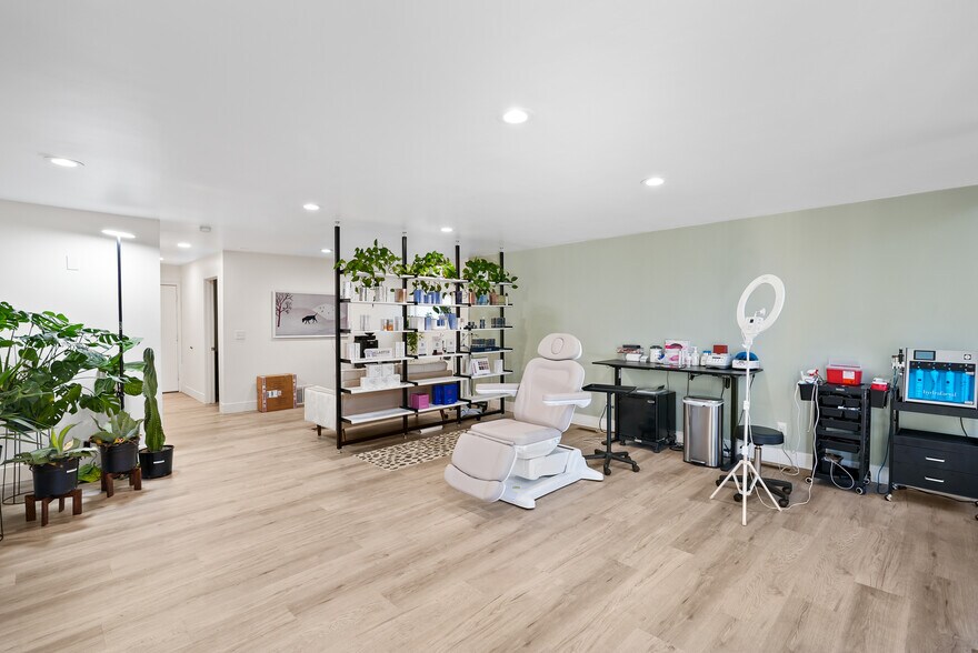 More Photos Of 1549 S 1100 E, Salt Lake City Office For Lease