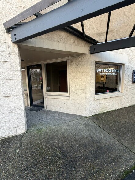 More Photos Of 18773-18813 SW Martinazzi Ave, Tualatin Medical For Lease