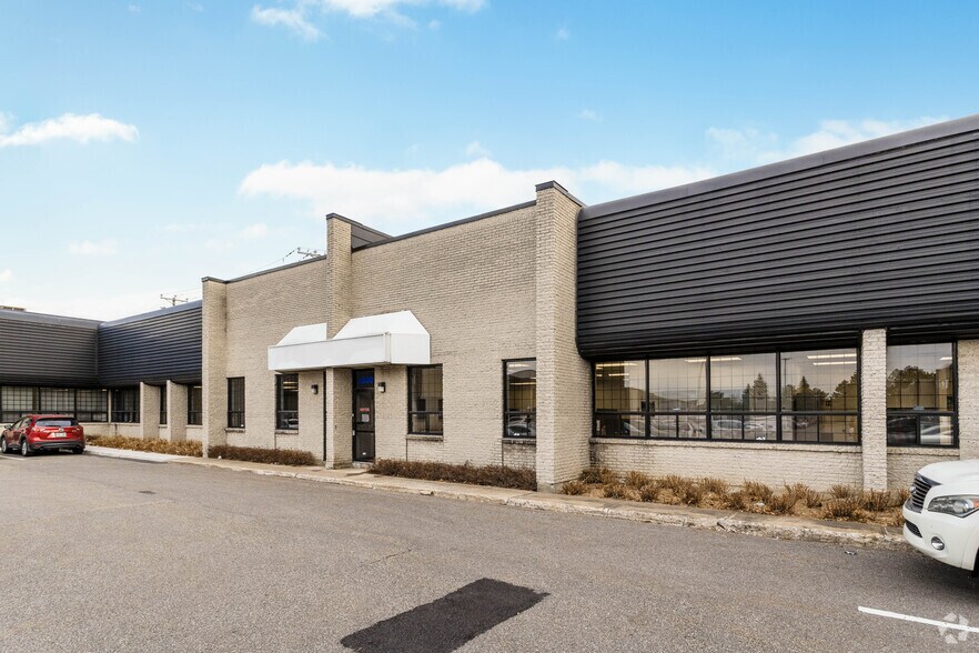 More Photos Of 3440-3560 Rue Ashby, Montréal Flex For Lease
