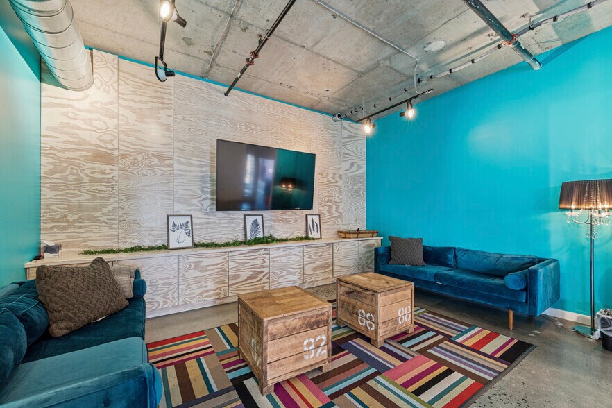 More Photos Of 1033 N 2nd St, Philadelphia Loft Creative Space For Lease