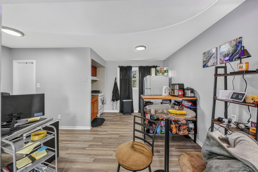 More Photos Of 308 Columbus Pl, New Brunswick Apartments For Sale
