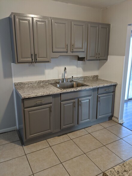 More Photos Of 70190 N Main St, Richmond Multifamily For Sale