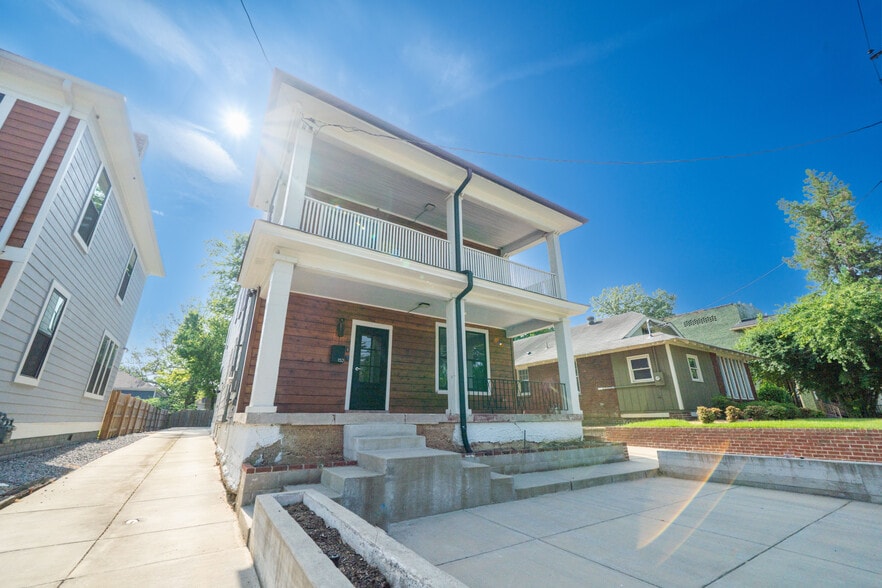 More Photos Of 152 N Tucker St, Memphis Loft Creative Space For Sale