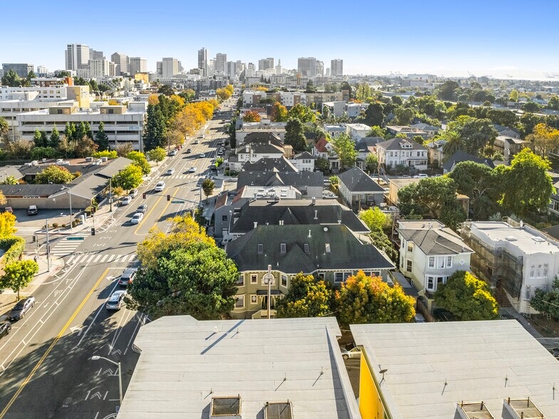 More Photos Of 3227-3231 Telegraph Ave, Oakland Apartments For Sale