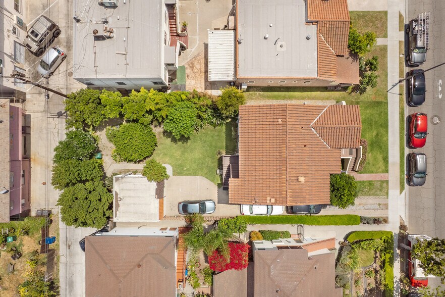 More Photos Of 2250 Magnolia Ave, Long Beach Multifamily For Sale