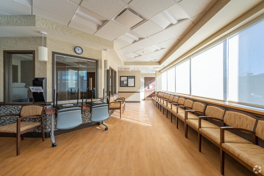 More Photos Of 90 Everett Ave, Chelsea Medical For Lease