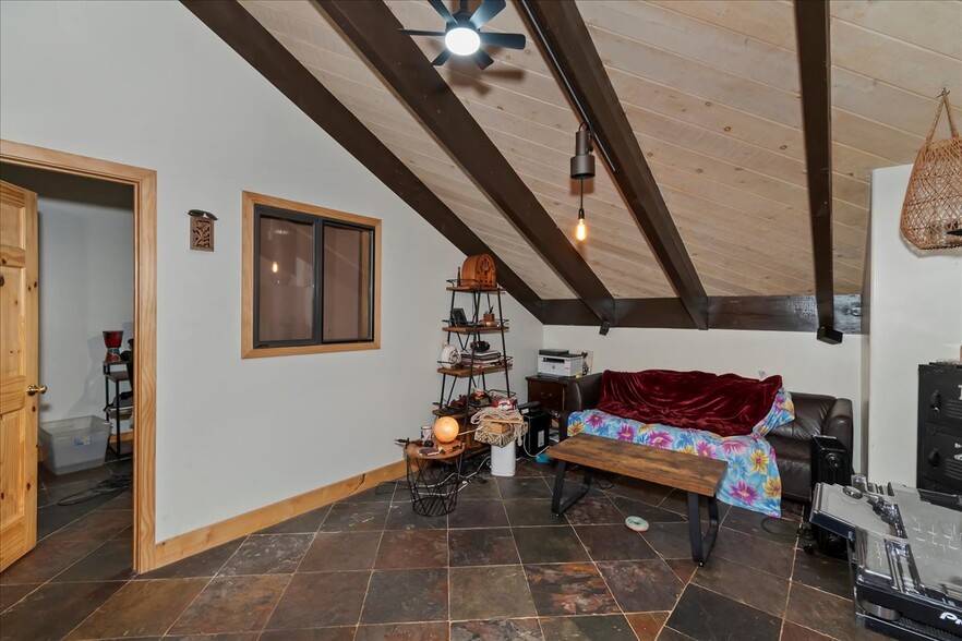 More Photos Of 40716 Village Dr, Big Bear Lake Freestanding For Sale