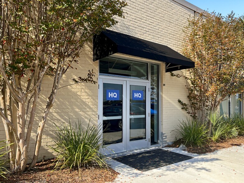 More Photos Of 5935 Rivers Ave, North Charleston Coworking Space