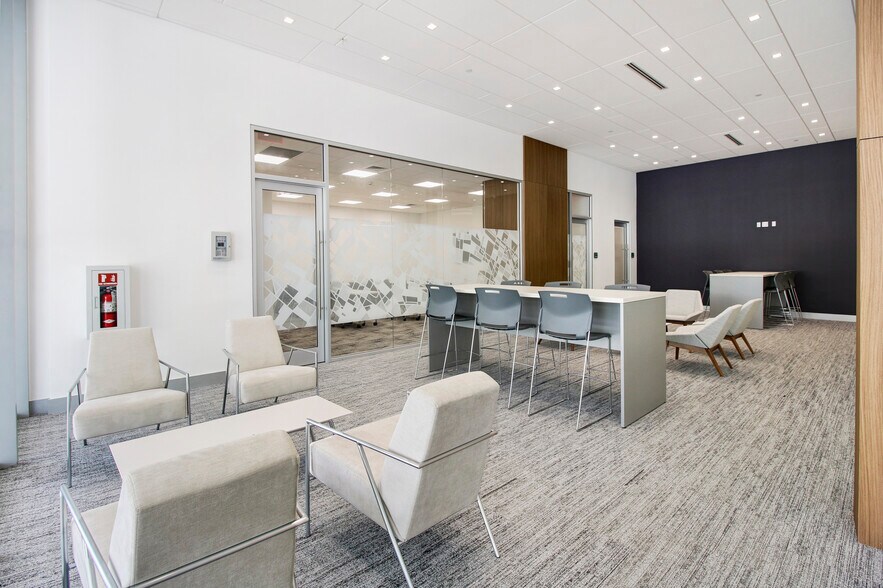 More Photos Of 3470 NW 82nd Ave, Doral Office For Lease