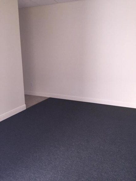 More Photos Of 7145 Turner Rd, Rockledge Office For Sale