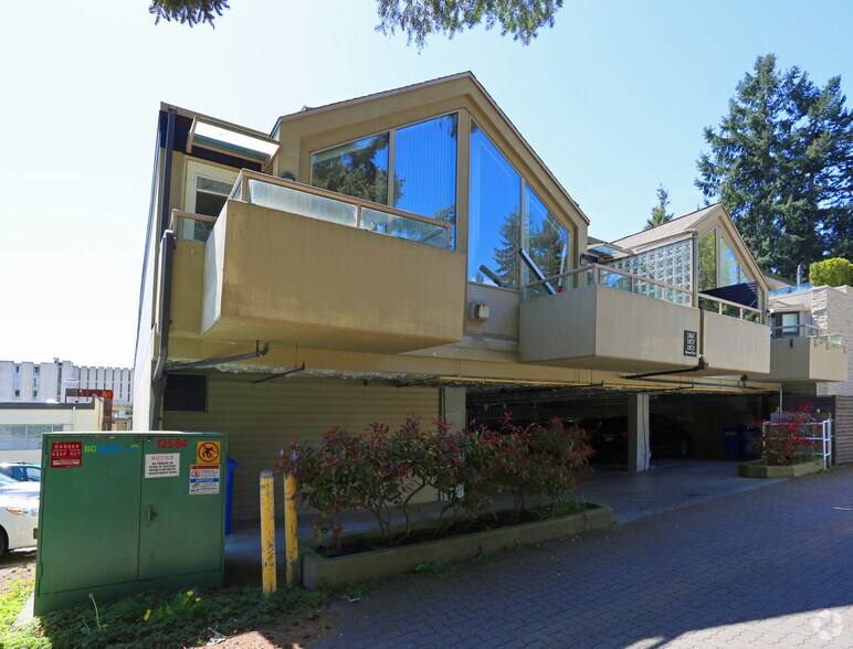 More Photos Of 1867-1873 Marine Dr, West Vancouver Storefront Retail Residential For Sale