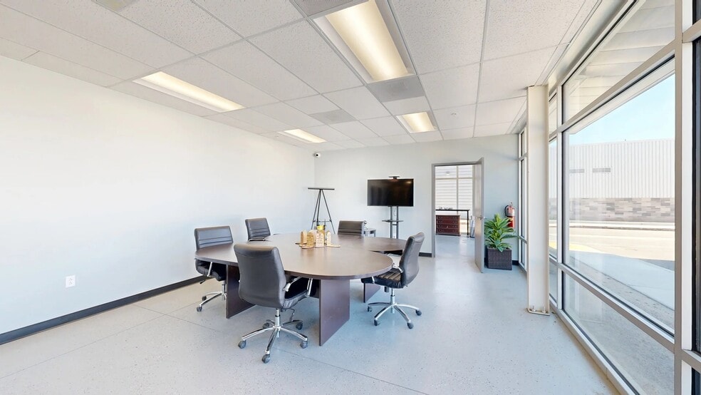 More Photos Of 84829 Avenue 48, Coachella Manufacturing For Sale