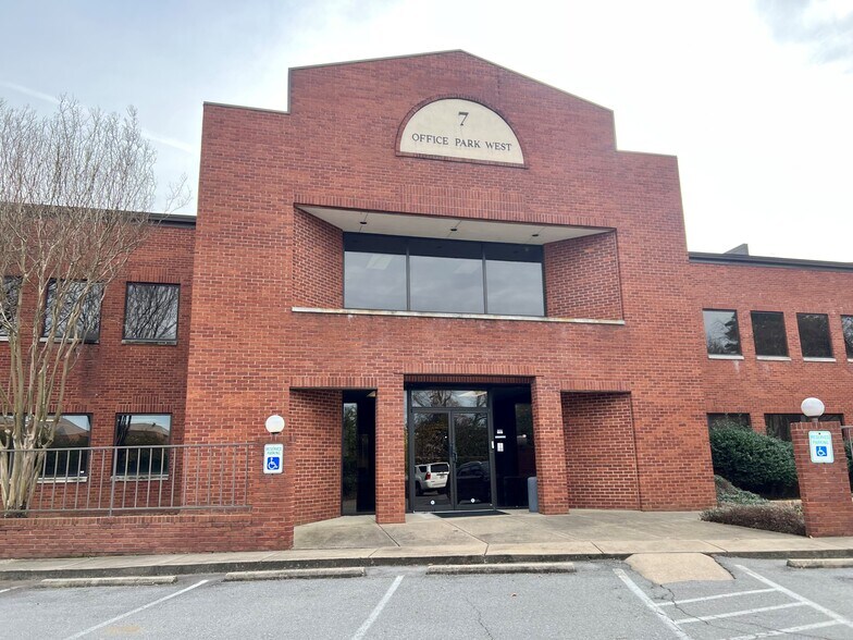 More Photos Of 7 Office Park Dr, Little Rock Office For Lease
