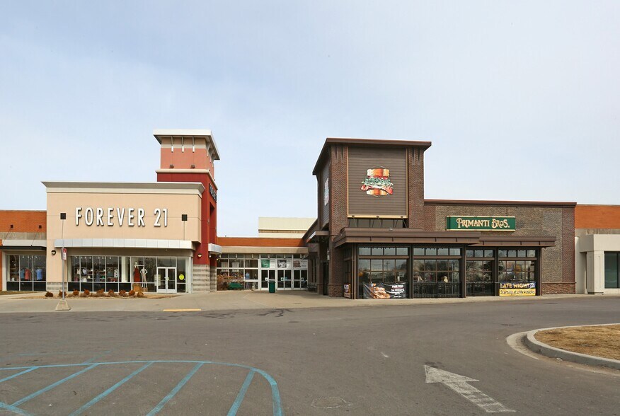 More Photos Of 23000-23002 Eureka Rd, Taylor Unknown For Lease