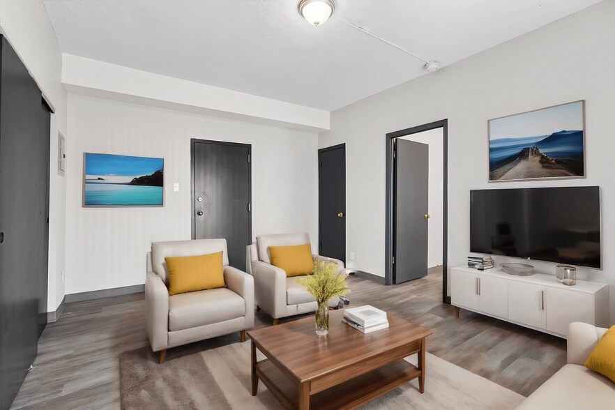 More Photos Of 5457 Delmar Blvd, Saint Louis Apartments For Lease