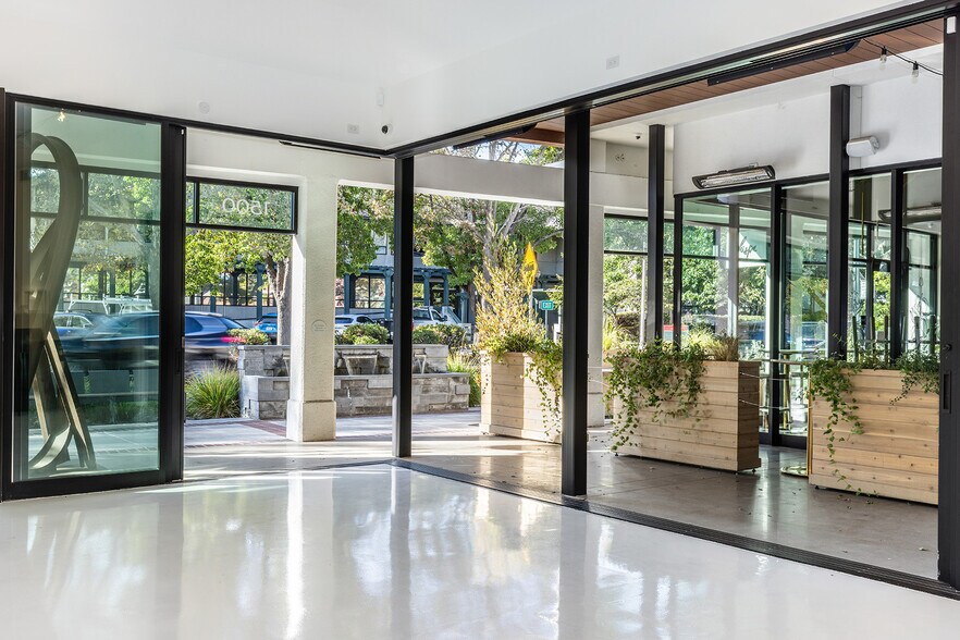 More Photos Of 1500 1st St, Napa Storefront Retail Office For Lease