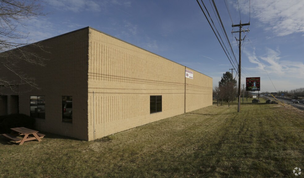 More Photos Of 754 Roble Rd, Allentown Light Manufacturing For Lease