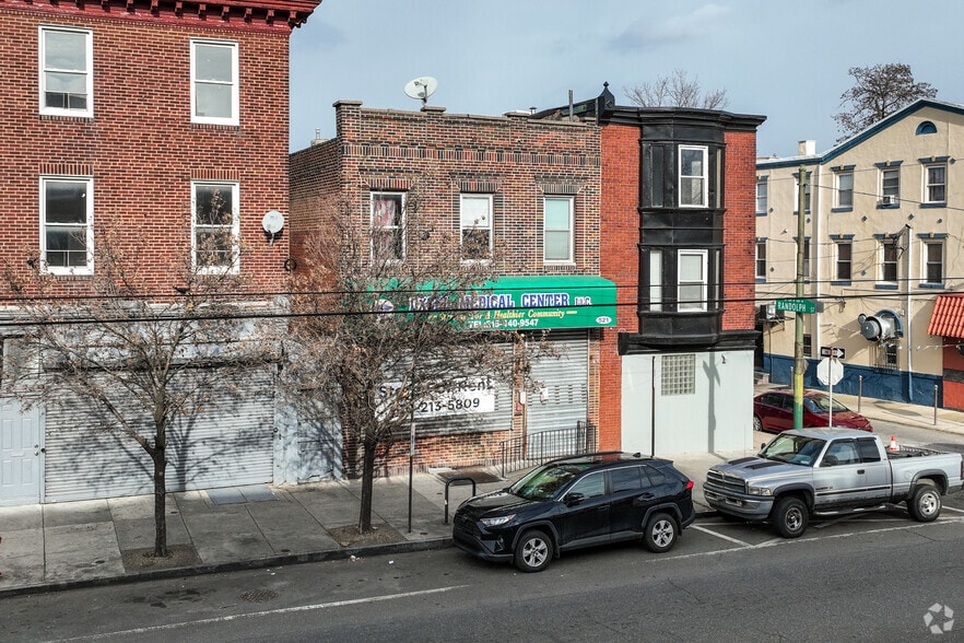 More Photos Of 521 W Girard Ave, Philadelphia Storefront Retail Office For Lease