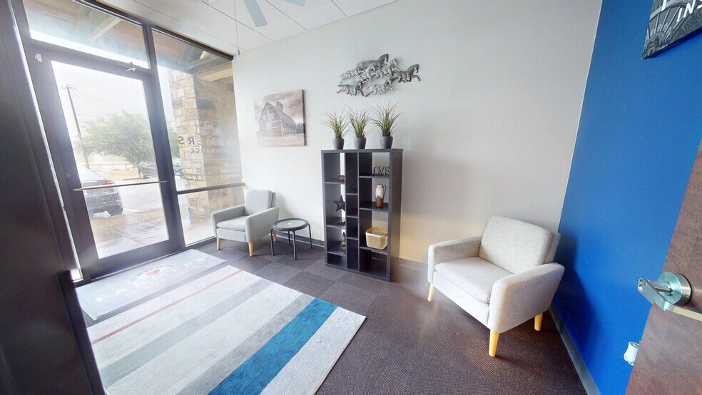 More Photos Of 9231 W Parmer Ln, Austin Storefront Retail Office For Lease