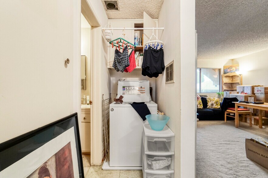 More Photos Of 2714 New Jersey St, Los Angeles Multifamily For Sale