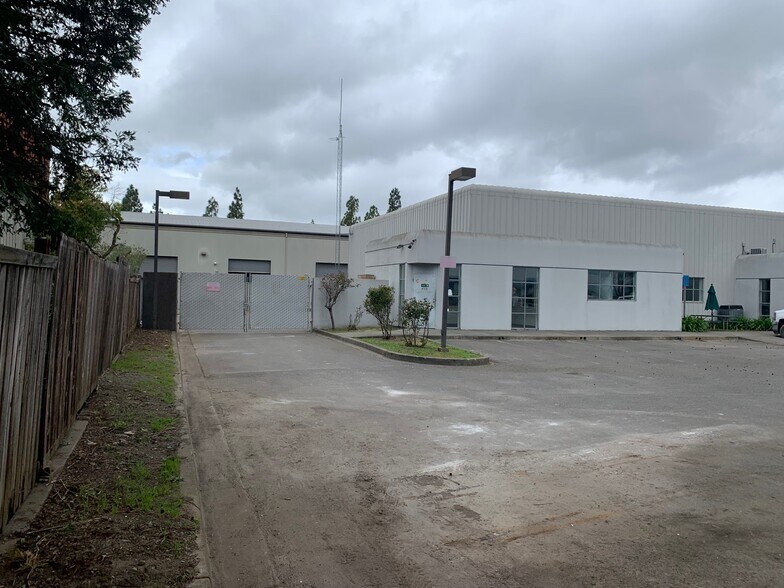 More Photos Of 2995 Dutton Ave, Santa Rosa Warehouse For Lease